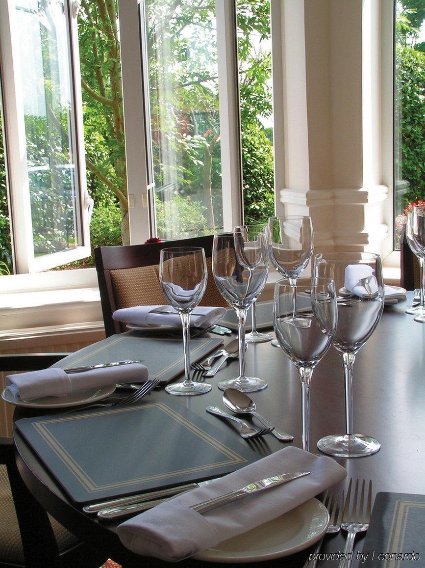 Hickstead Hotel Bolney Restoran fotoğraf