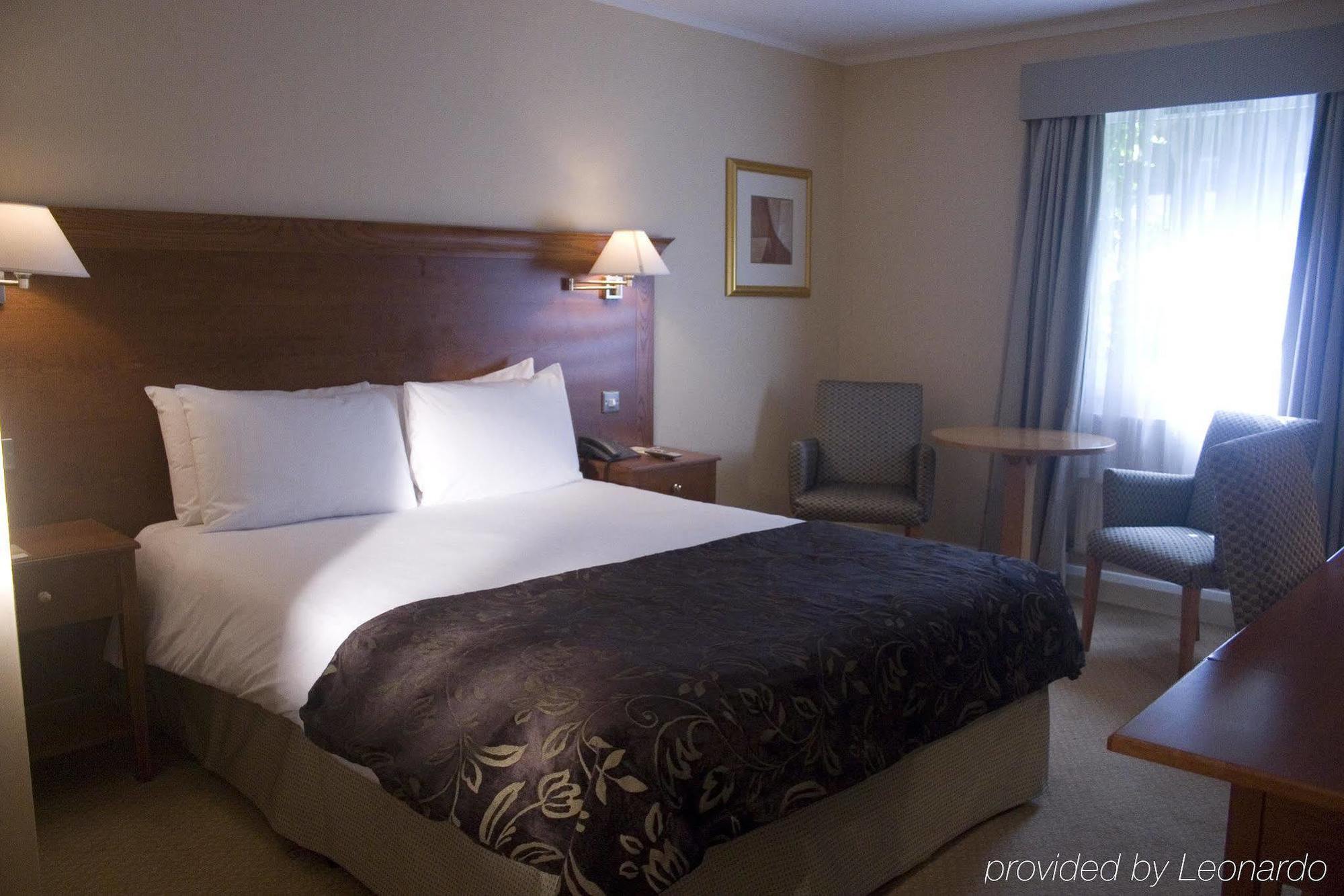 Hickstead Hotel Bolney Oda fotoğraf